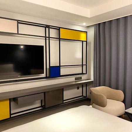 Hotel Avenue Changwon Εξωτερικό φωτογραφία